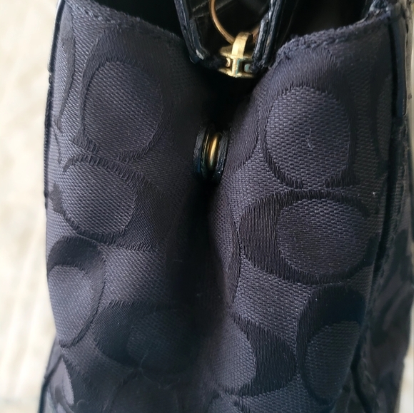 COACH Monogram Canvas Signature Logo Shoulder/ Handbag - Picture 8 of 16